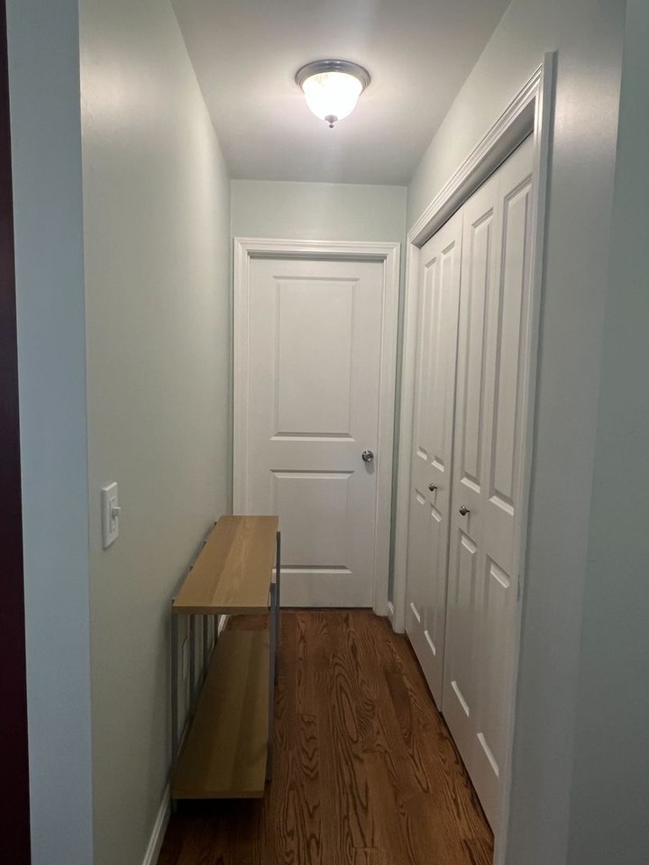 54 Pierce Ave - Photo 6 of 30