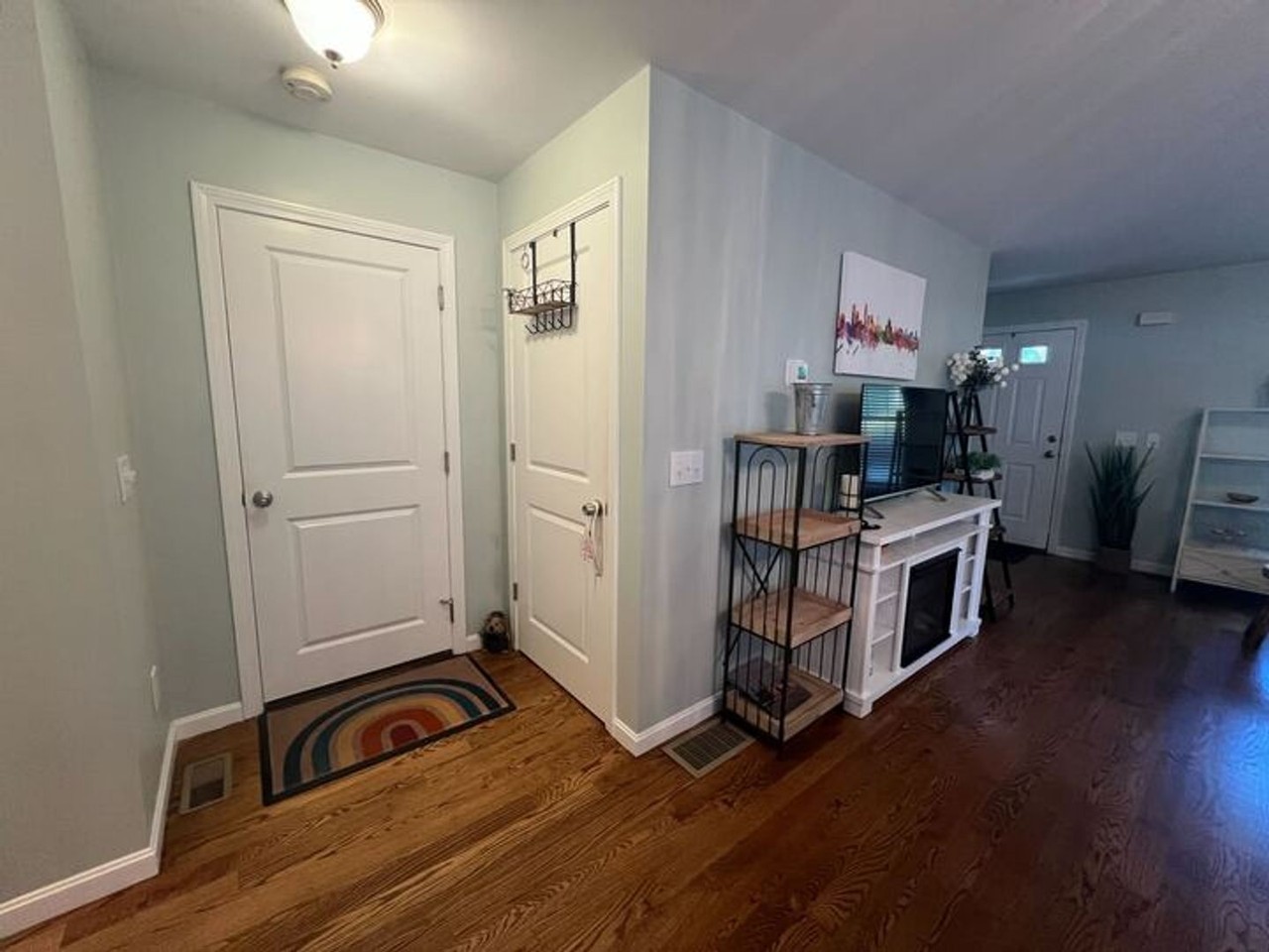 54 Pierce Ave - Photo 7 of 30