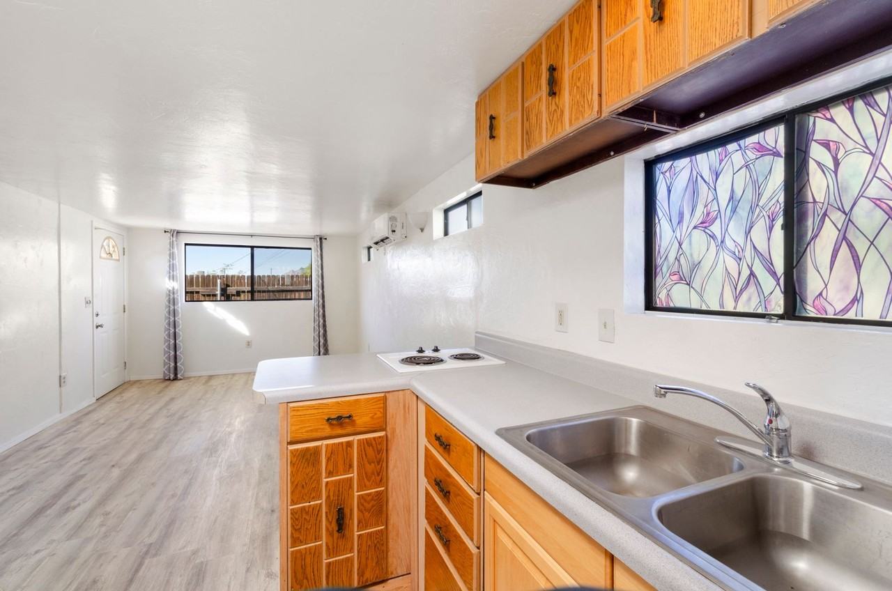 1345 East Grant Road