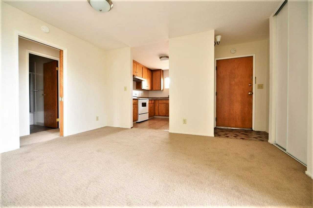 2537 Regent St. - Photo 5 of 36