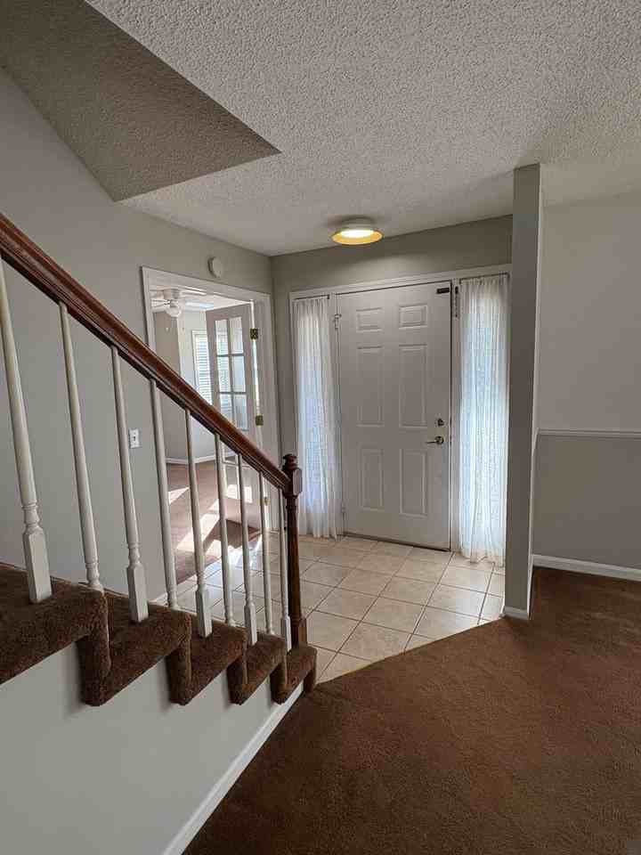 108 Janna Ln - Photo 2 of 45