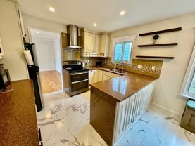318 Michelle Ln - Photo 1 of 1