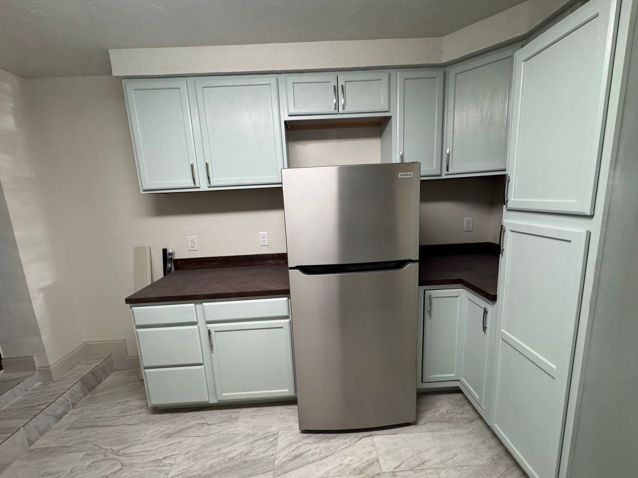 2607 Davis St - Photo 6 of 24