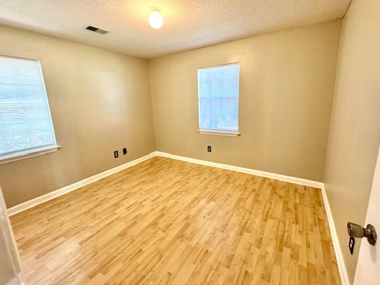 1771 Vaught Circle - Photo 7 of 10