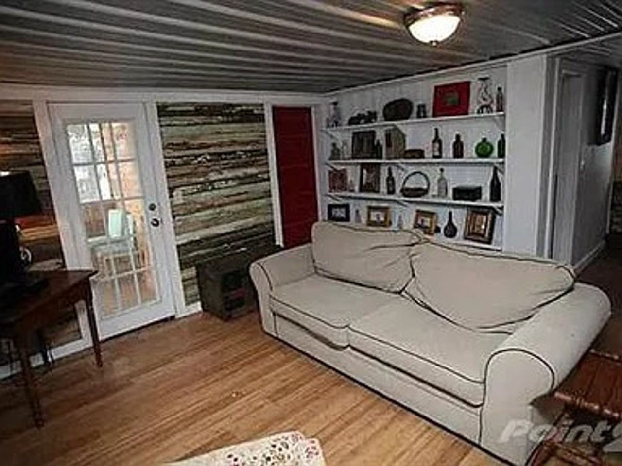 38 Spring St - Photo 3 of 38