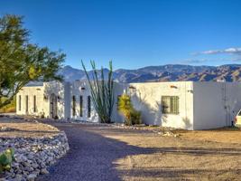 featured image of 11307 E Broadway Blvd