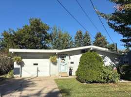featured image of 112 Longacre Ave