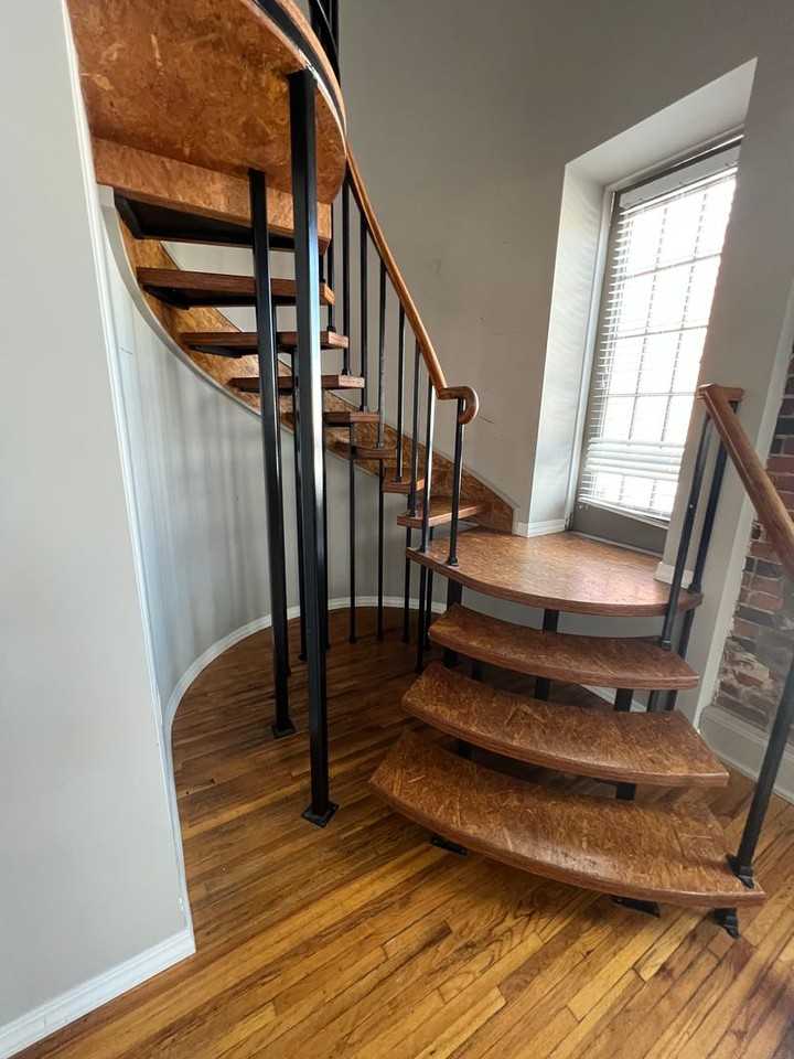 313 Park Central E #303 - Photo 4 of 39