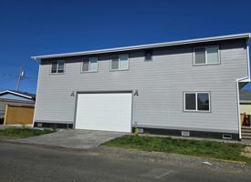 featured image of 1022 W Heron St