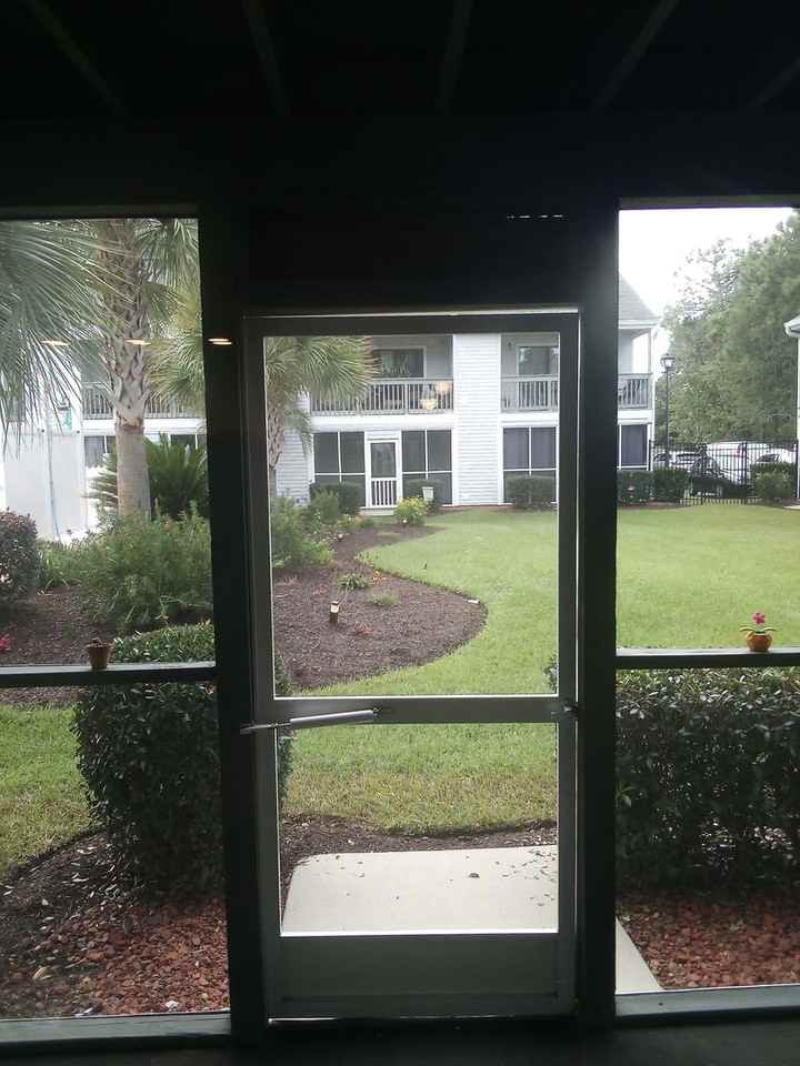 1880 Auburn Lane - Photo 5 of 27