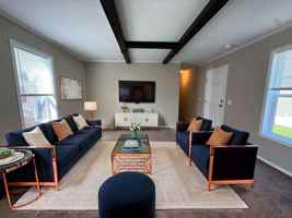 featured image of 12400 Creekview Ave #333