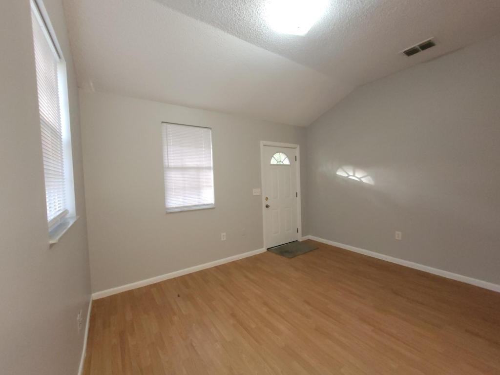 238 N Lemon Ave - Photo 2 of 12