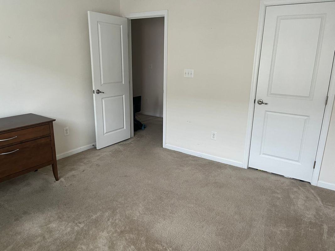 42115 Piebald Sq - Photo 2 of 14