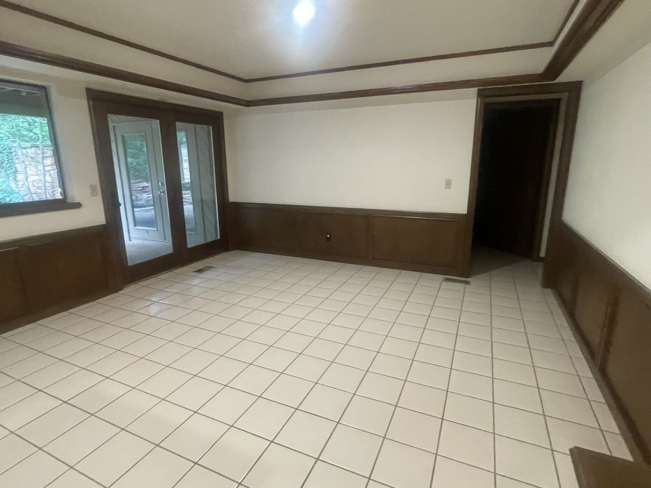 12404 Kingsbrook Road - Photo 6 of 29