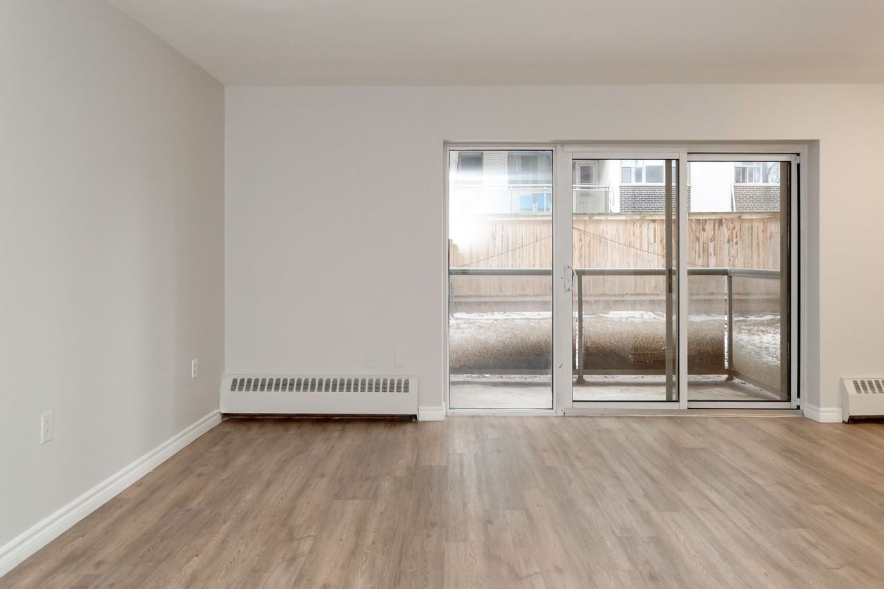 The Senate Apartments - Photo 5 of 25