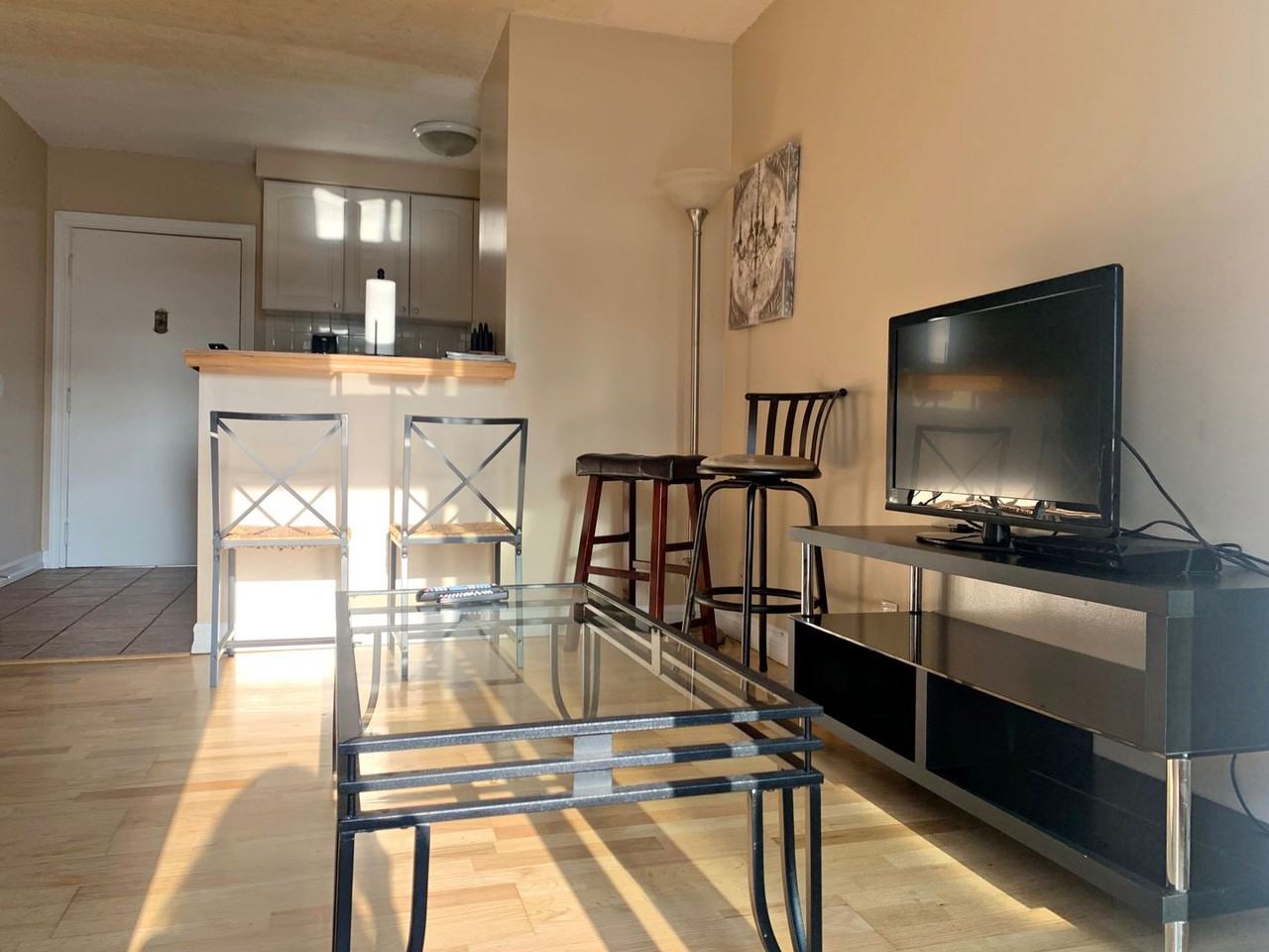 6871 Franklin Ave - Photo 2 of 50