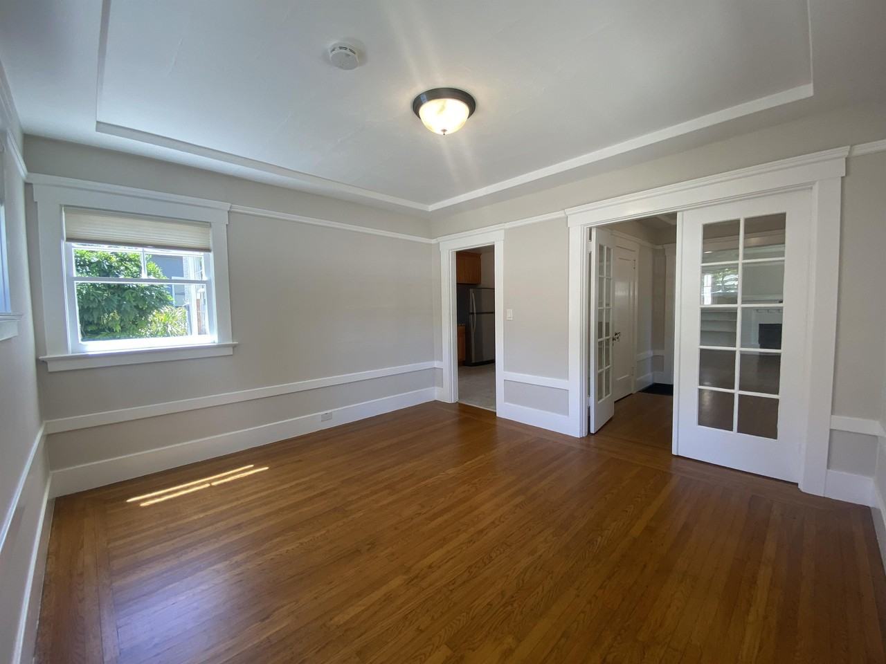 1401 Bellevue Ave - Photo 6 of 31