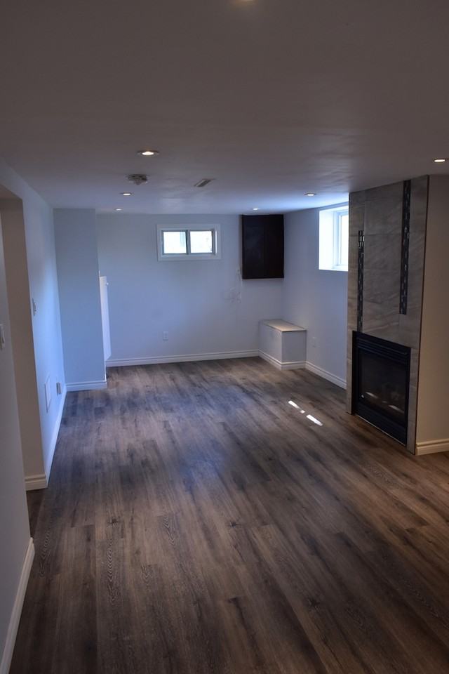 123 East 19th Street - Photo 2 of 17