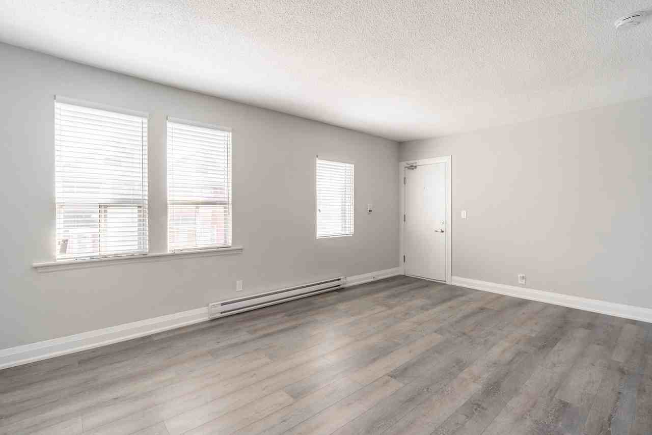 81 Gibson Unit 6 - Photo 6 of 13