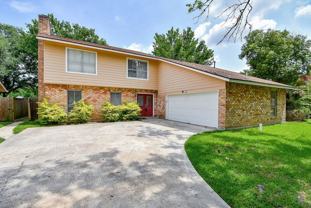 2110 Hilton Head Dr - Photo 1 of 1