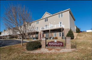 featured image of 1009 Seth Dr #504