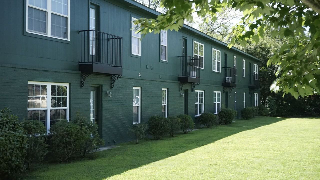 507 Geneva St #223 - Photo 2 of 17