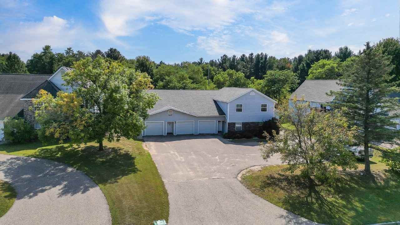 1409 River View Ave #B - Photo 4 of 39