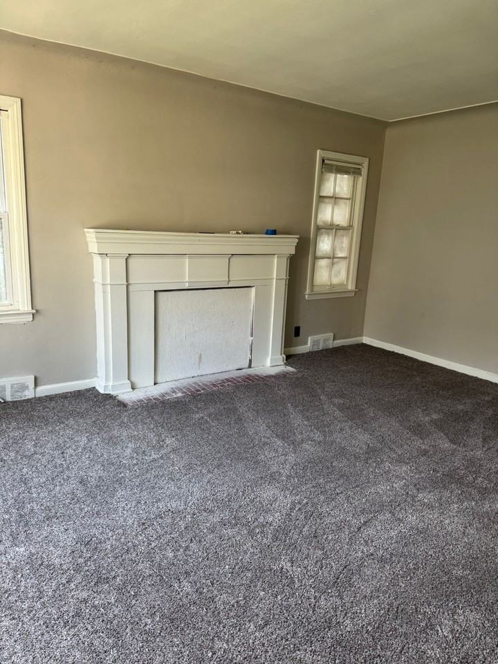 13137 Elmdale St - Photo 2 of 16