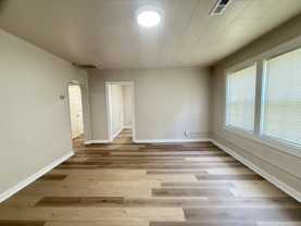 5107 Jacksboro Pike #8 - Photo 1 of 1