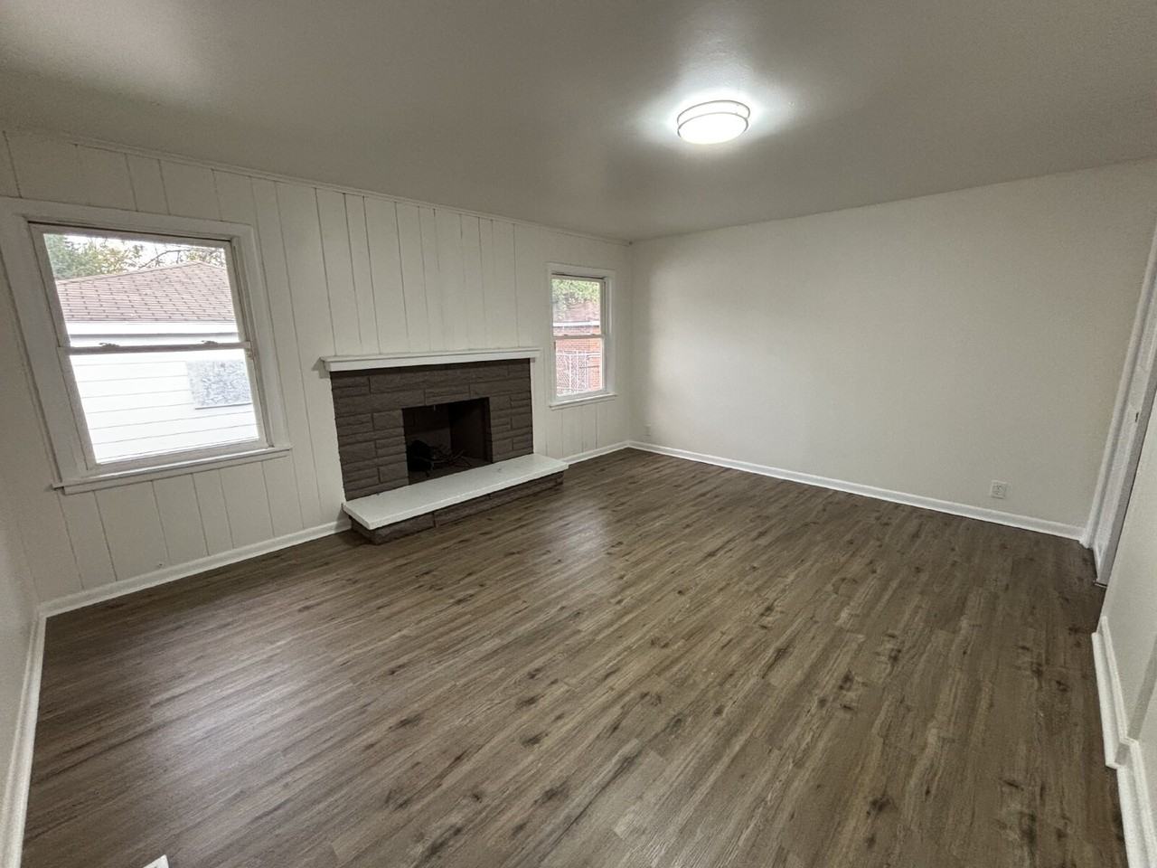 117 Rutledge St - Photo 2 of 11