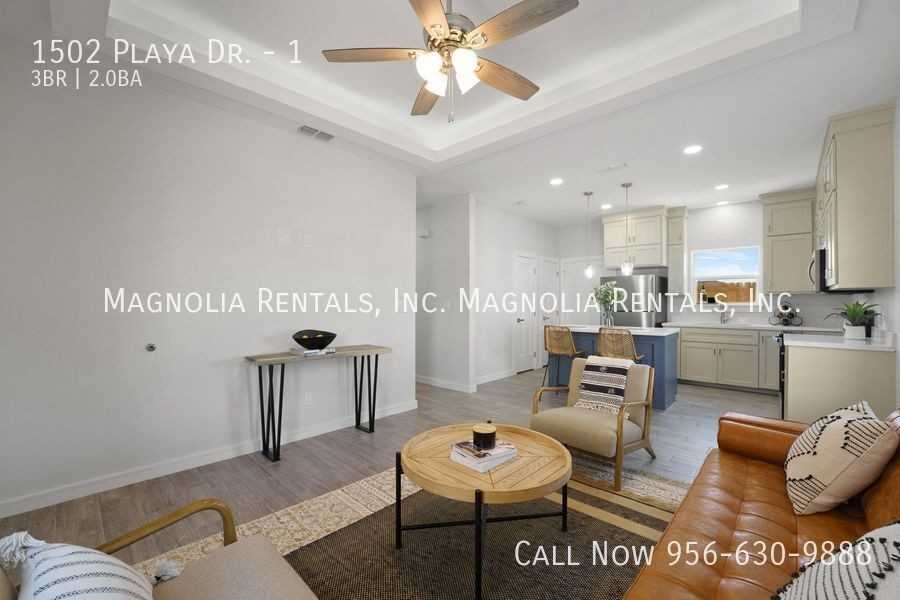 1502 Playa Dr #1 - Photo 3 of 18