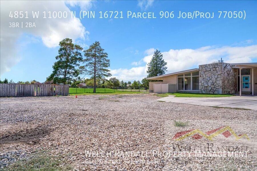 4851 W 11000 N - Photo 3 of 37