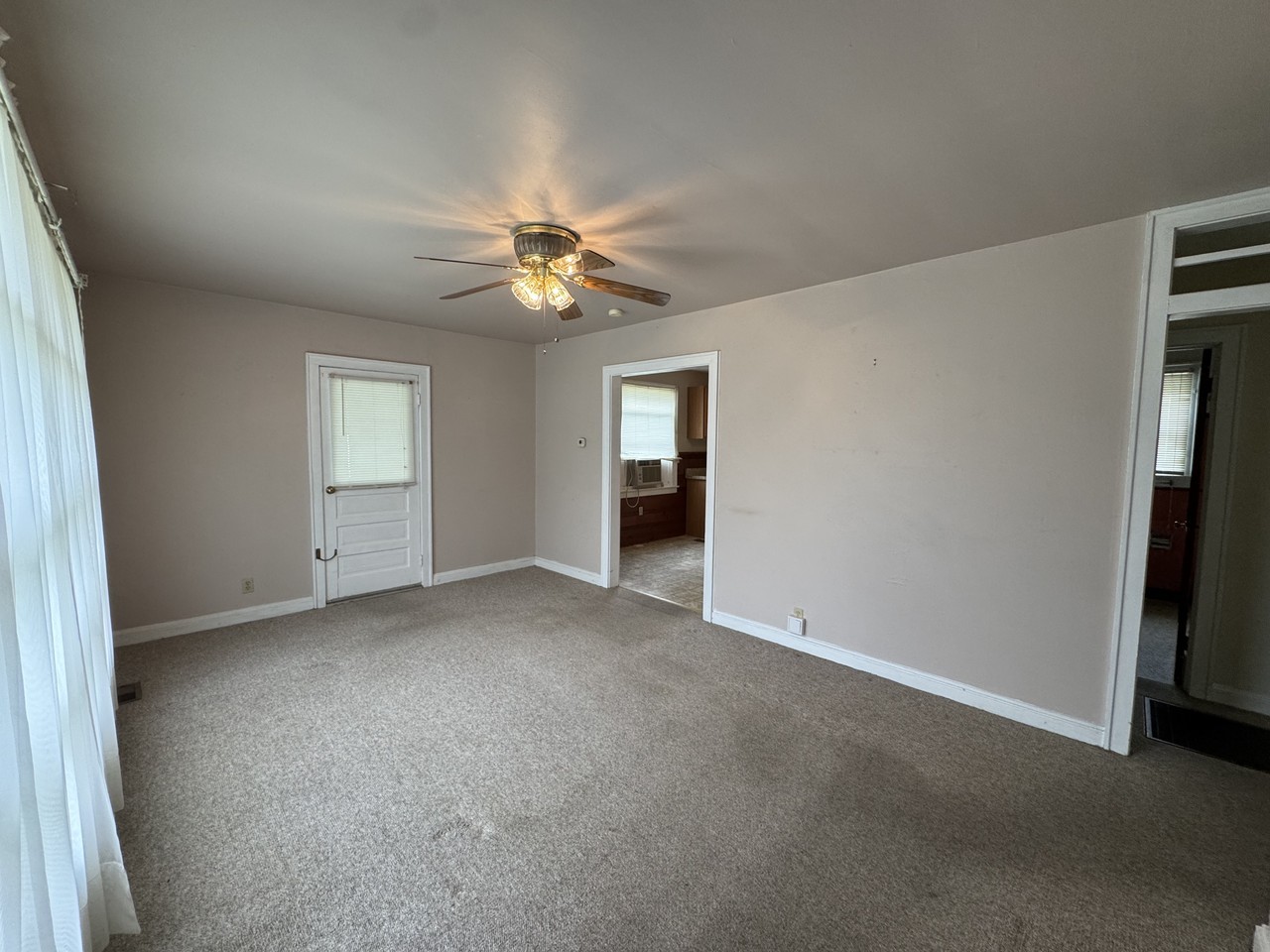 156 Spring St #NA - Photo 2 of 7
