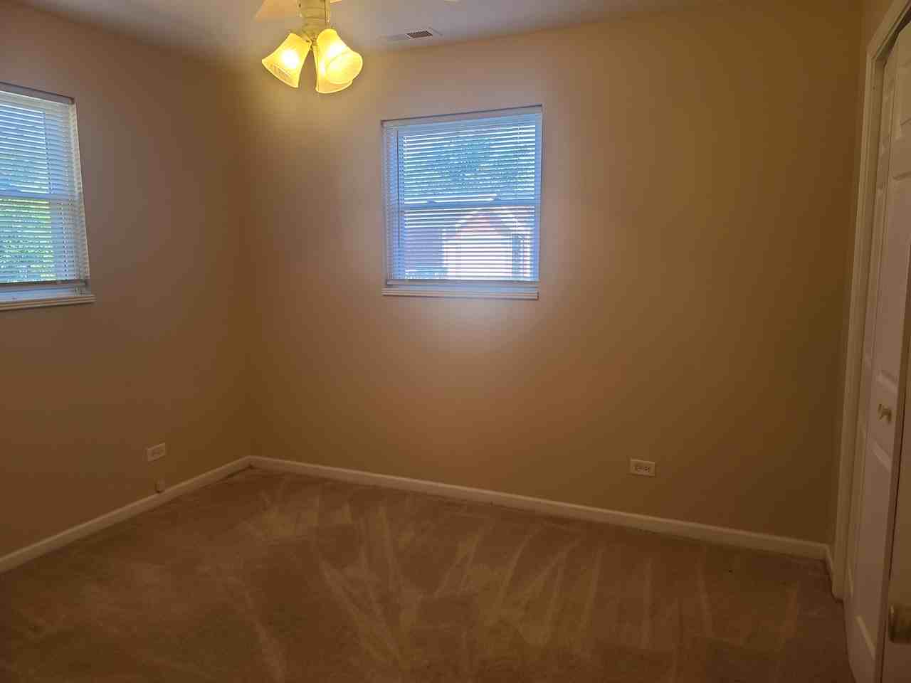 28 E 14th Pl #NA - Photo 5 of 16