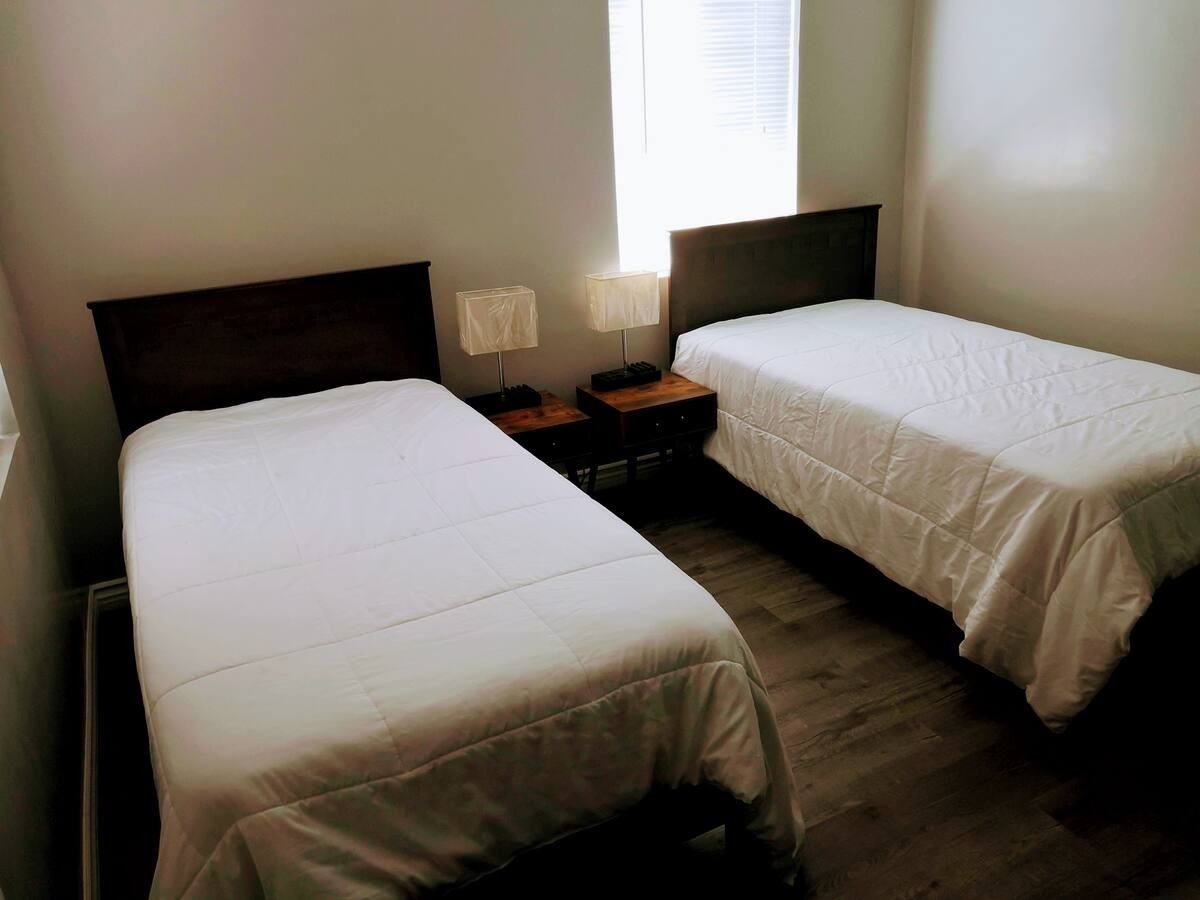 1530 W 28th St #NA - Photo 4 of 10