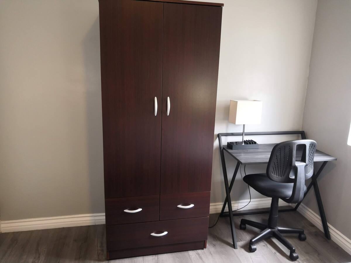 1530 W 28th St #NA - Photo 5 of 10