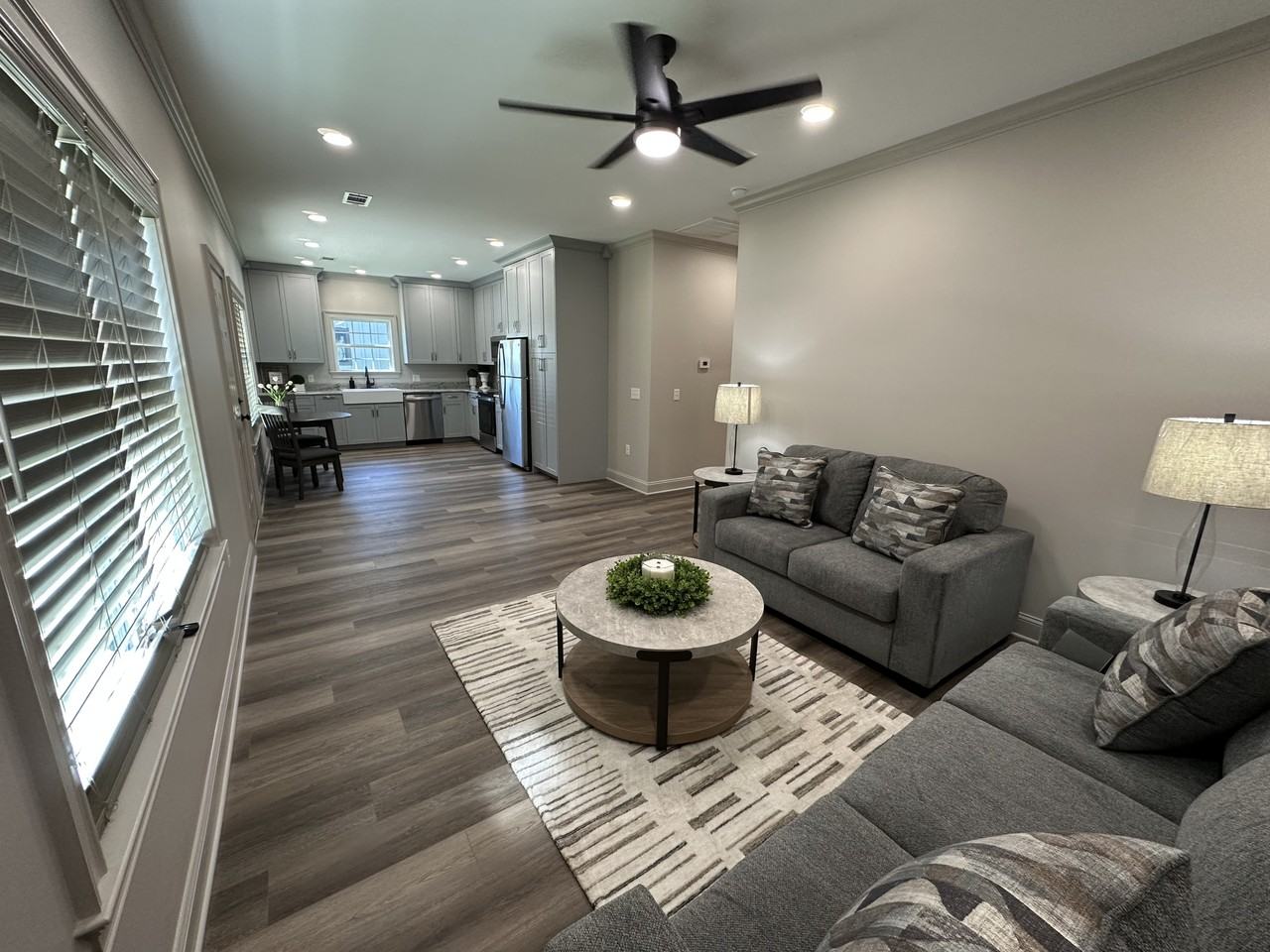 240 Sunset Cir #214 - Photo 2 of 10