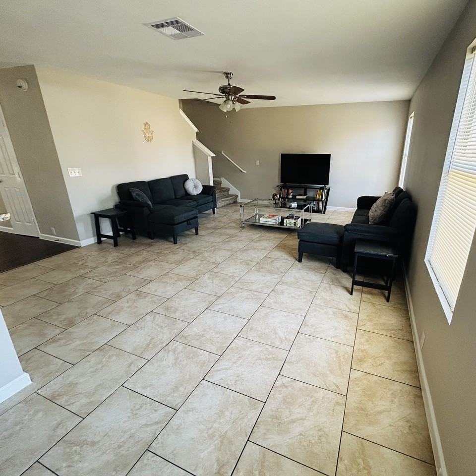 718 Pine Lodge Dr #NA - Photo 7 of 30