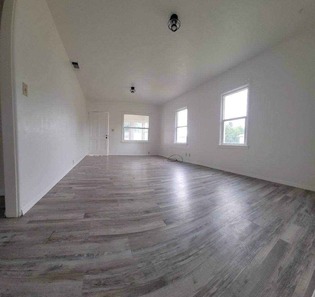 1596 Adams Rd #NA - Photo 3 of 10