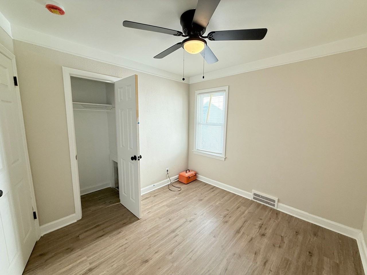 13538 Rosemont Ave - Photo 4 of 8