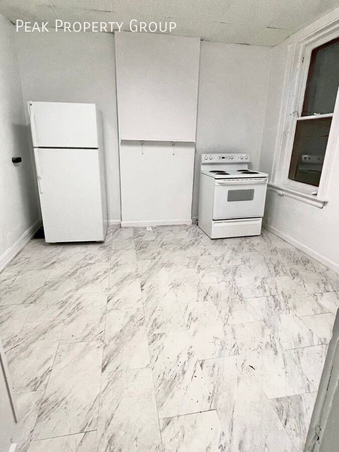 2322 Chickasaw St - Photo 4 of 21