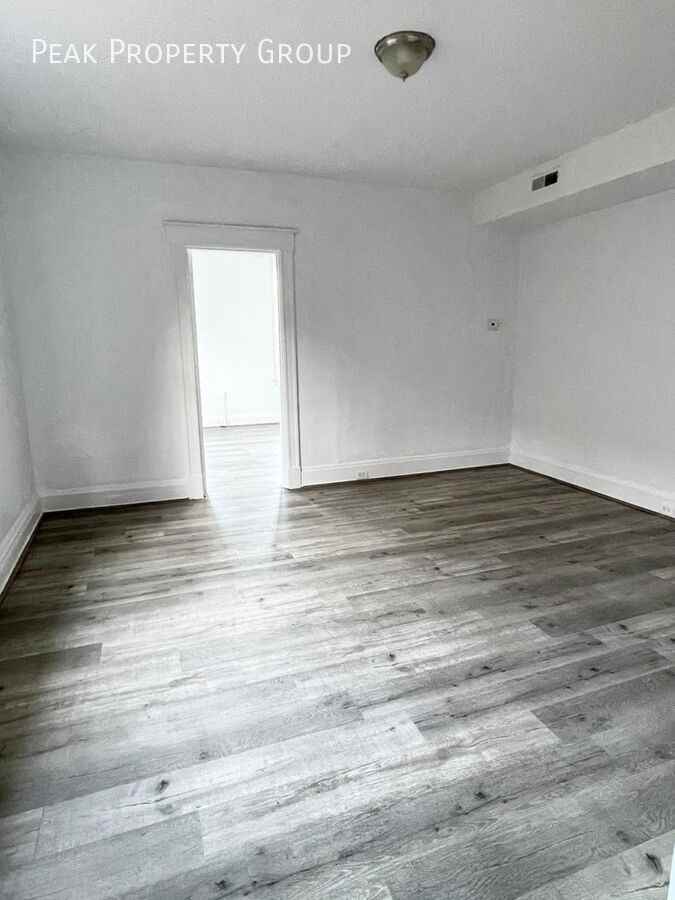 2322 Chickasaw St - Photo 7 of 21