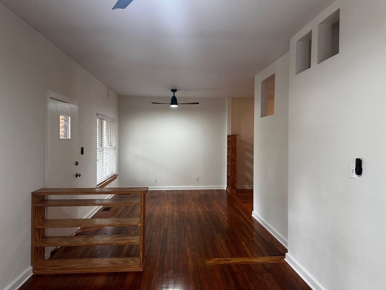 1534 S Gadsden St - Photo 3 of 17