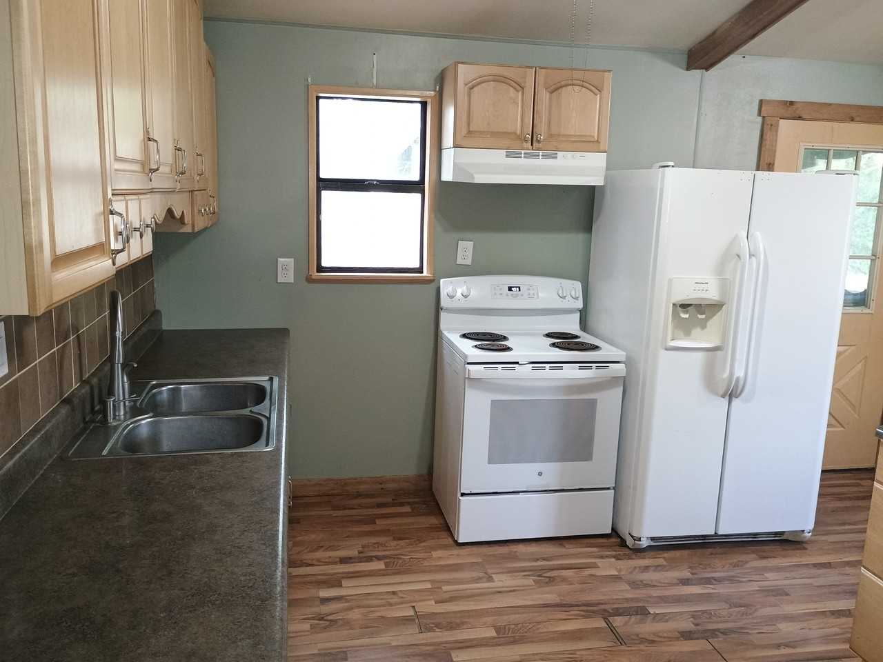 35 Cedar Ridge Dr #NA - Photo 2 of 9