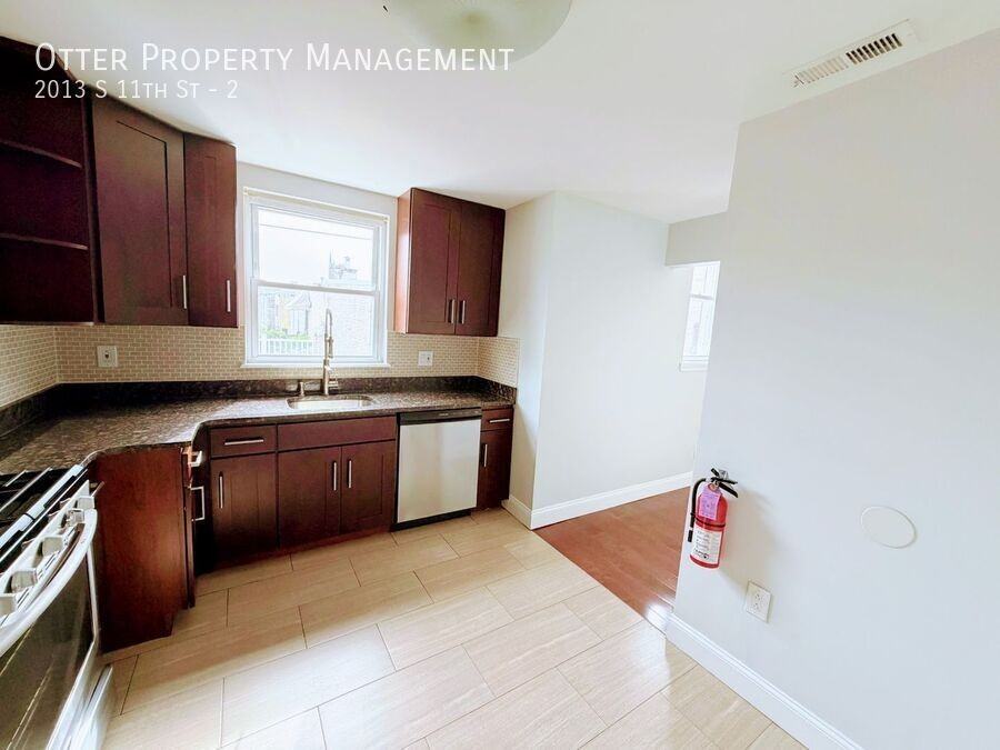 2013 South 11th Street #2 - Photo 7 of 29