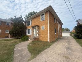 featured image of 26631 Lake Shore Blvd Uppr