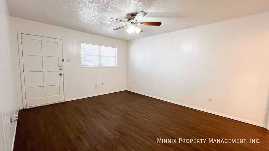 5214 38th Street #B - Photo 6 of 20