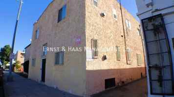 featured image of 9518 California Ave #01