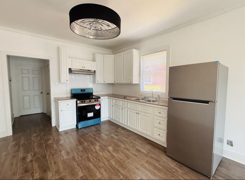 617 S Solomon St - Photo 4 of 14