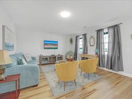 featured image of 604 N New River Dr #C